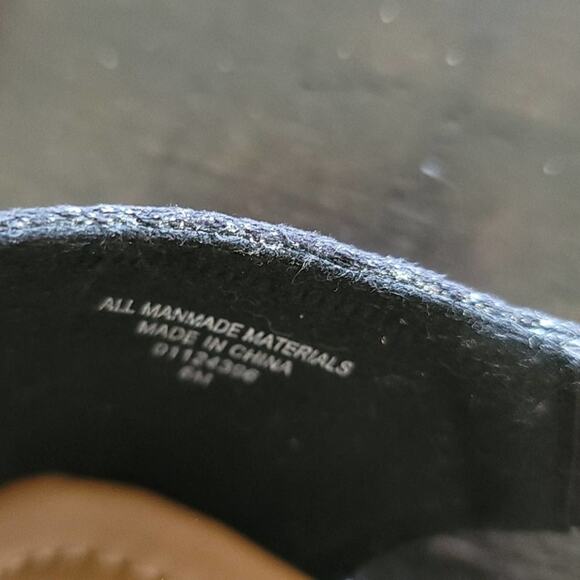 NEW - SARAH JAYNE Sandals Metallic Flats Boho Cut Outs Size 6 Black & Silver - Picture 9 of 9